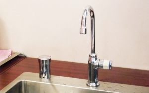 Faucet photo